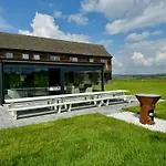 Des Blancs Cailloux Vakantiehuis *