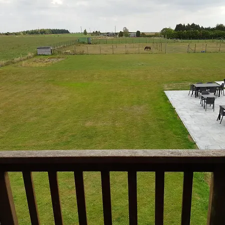 Des Blancs Cailloux Дом отдыха Mousny